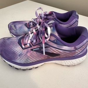 Brooks running shoes